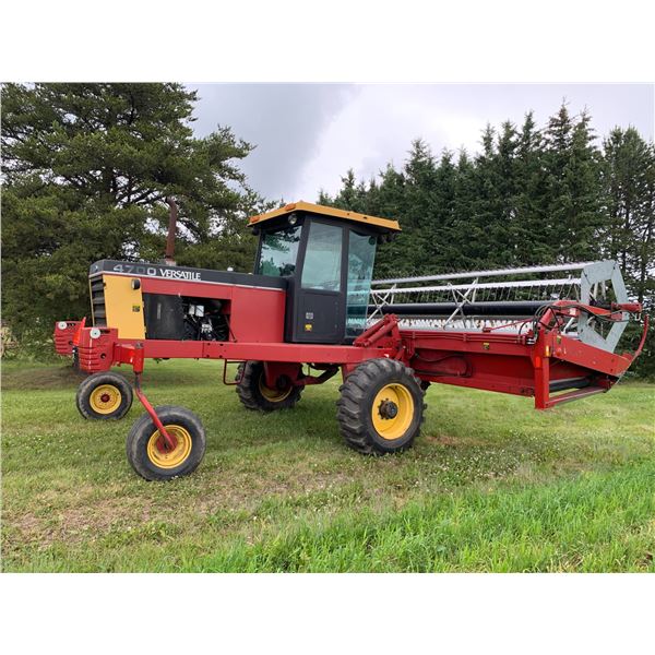 Versatile 4700 Swather 20ft., P.U. Reels, 3521 hrs & misc. parts included s/n: 350134