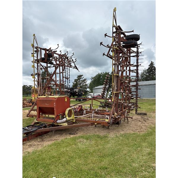 Willrich Cultivator Model 566 s/n: 17TCWHDTC Approx. 40ft. C/w Valmar & 3 Row Tines, 16 new 10in. Sh