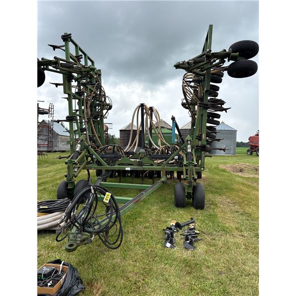 Approx. 36ft. Concord Air Drill s/n: ATD-1291 double shoot, rubber rollers, c/w Concord 2000 Tow beh