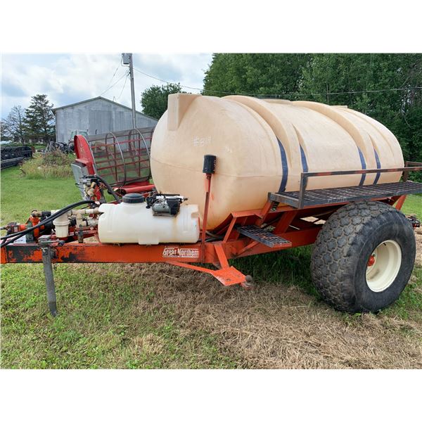 Great Northern Sprayer with 3700 Litre Poly Tank, Hyd. Dr., No Boom's
