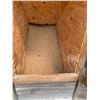 Image 4 : Wood Hopper Bottom. Grain Bins to be Removed by Oct 1st. PH Jovi (780) 675-4332