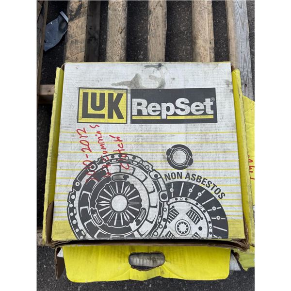 NO RESERVE Clutch and fly wheel for 2010 to 2012 ram 6.7 Cummins