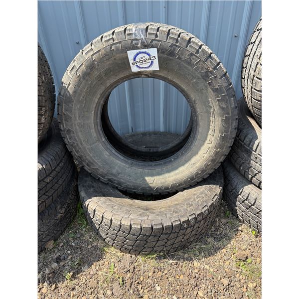 NO RESERVE Nitto Terra Grappler All Terrain 285/70R17 Tires