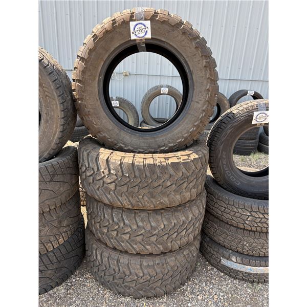 NO RESERVE Toyo M/T Open Country 35x12.50R20 Tires