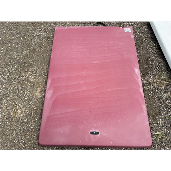 NO RESERVE GMC Chevrolet obs Short box stepside Hard Tonneau Cover