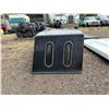 Image 2 : NO RESERVE 73-87 Chev/GMC Truck Sleeper