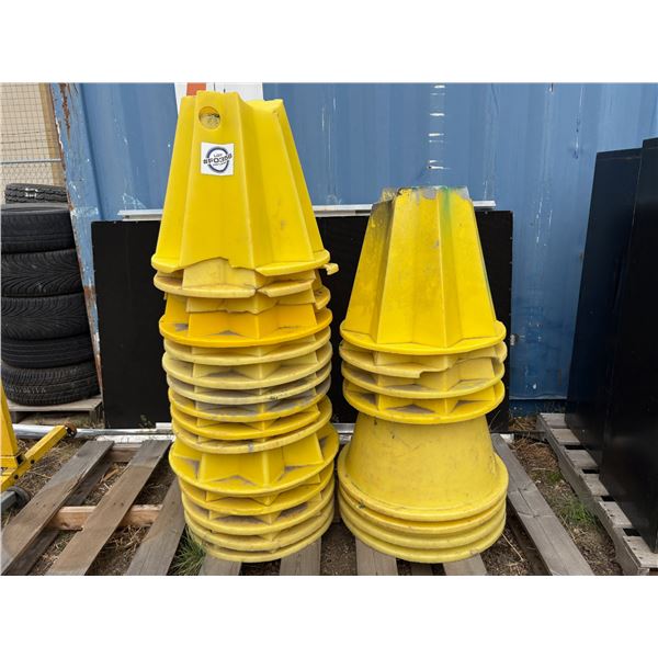 NO RESERVE Pipe Stands