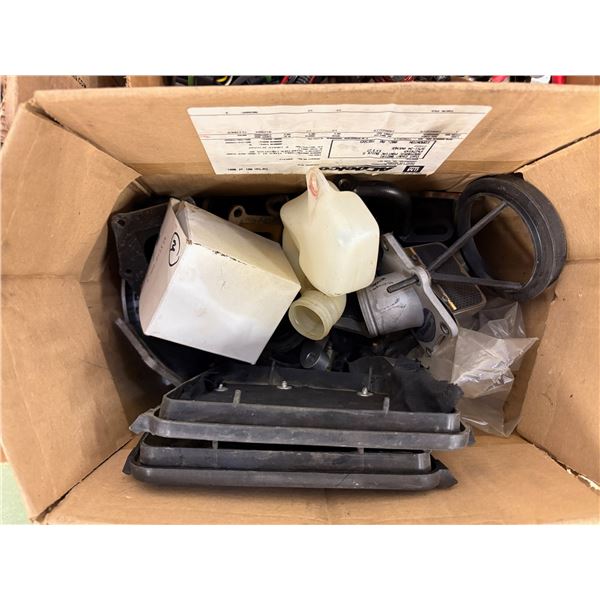 NO RESERVE Honda TRX 250R Misc Parts