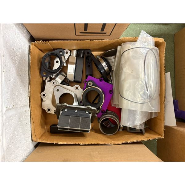 NO RESERVE Honda TRX 250R Misc Parts