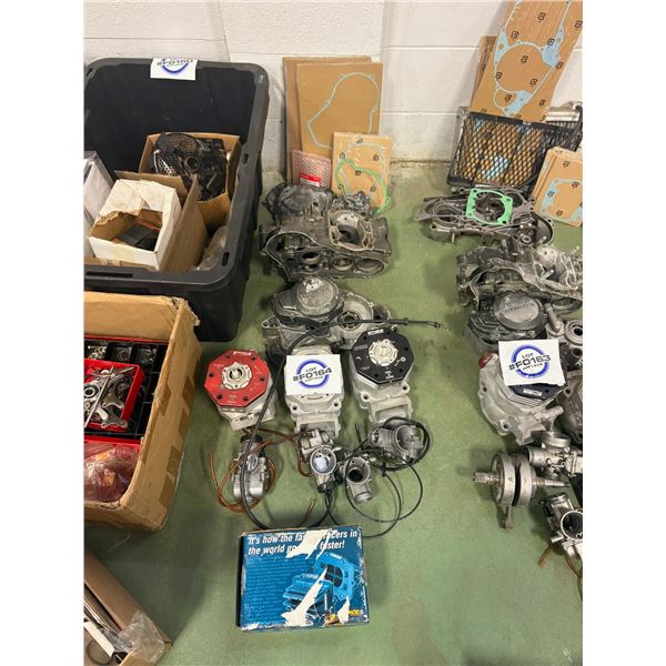 NO RESERVE Honda TRX 250R Misc Engine Parts