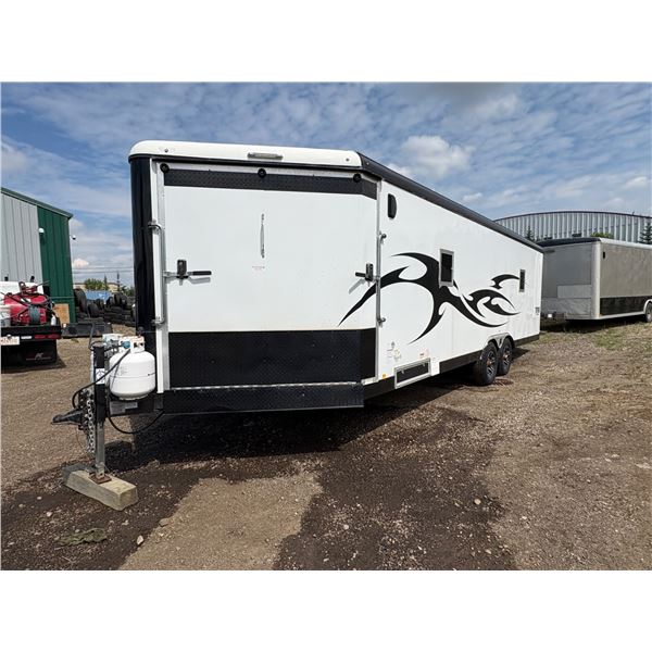 RESERVE MET!!  2014 TNT Blackout Trailer