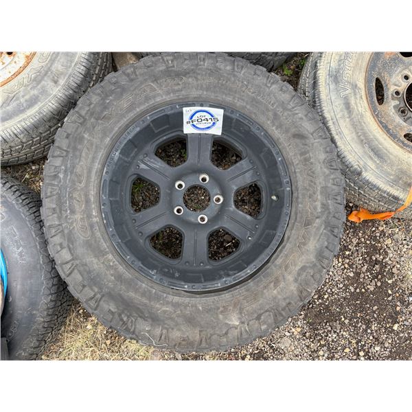 NO RESERVE Goodyear Wrangler Duratrac 275/70R18 w/ 5x5 Rim