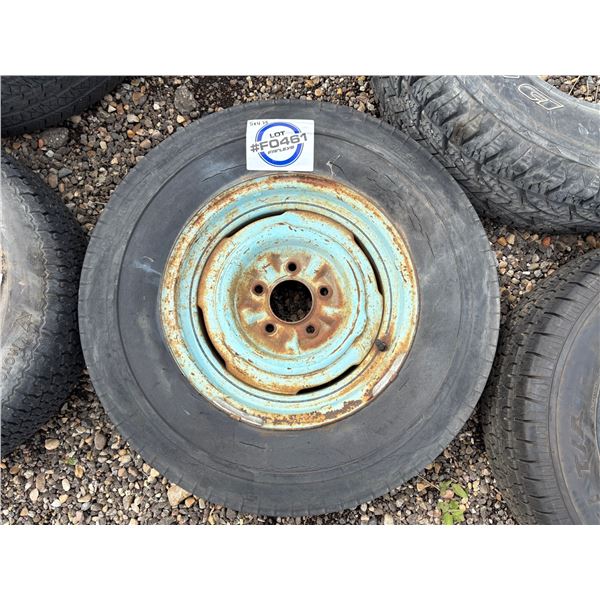 NO RESERVE Armstrong Rhino Tire and rim