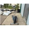 Image 2 : NO RESERVE Nordic Track Elliptical machine