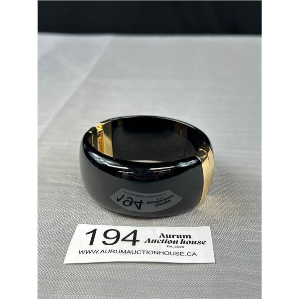 Vintage Hinged Black Lucite Cuff- Classy! Quality
