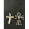 Image 4 : 5 Vintage Cross Pendants