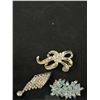 Image 2 : Collection of Vintage Rhinestones Brooches