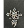 Image 2 : Joan Rivers Marked Vintage Brooch w/ Black Pearls Great Quality