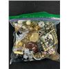 Image 4 : 2 Bags of Misc Jewelery Parts, Etc