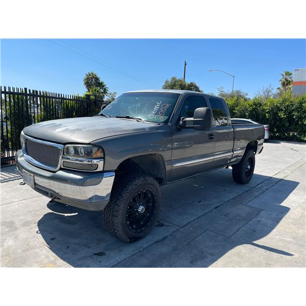 GMC SIERRA 2002 T-DONATION