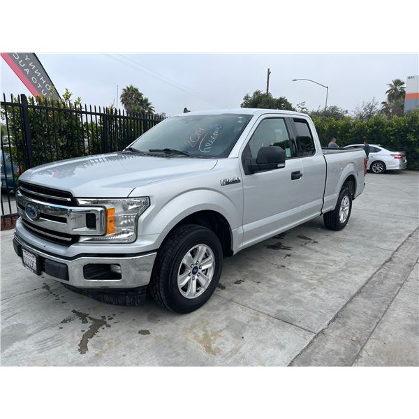 FORD F-150 2019 O/S TITLE 2 DAYS