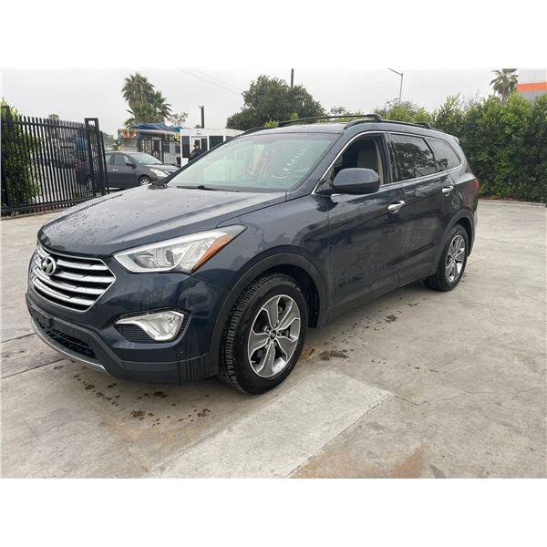 HYUN SANTA FE  2013 O/S TITLE 2 DAYS