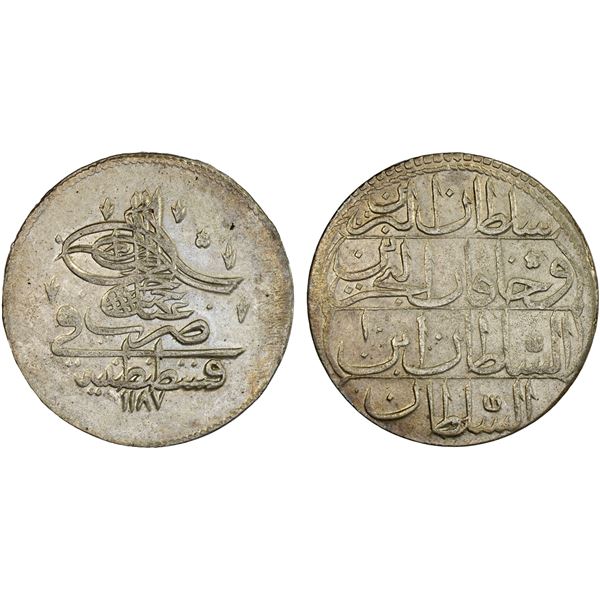 OTTOMAN: TURKEY: Abdul Hamid I, 1774-1789, AR kurush (19.66g), AH1187 year 1, XF