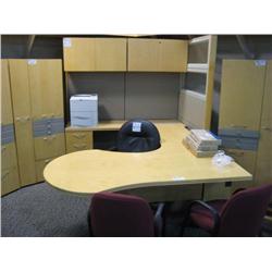 Haworth Maple U-shape Executive Suite