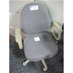 Grey Gas Lift Task Chair