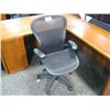 Image 1 : Herman Miller Aeron