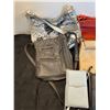 Image 2 : Womens Handbags