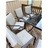 Image 2 : Exterior Dining Table
