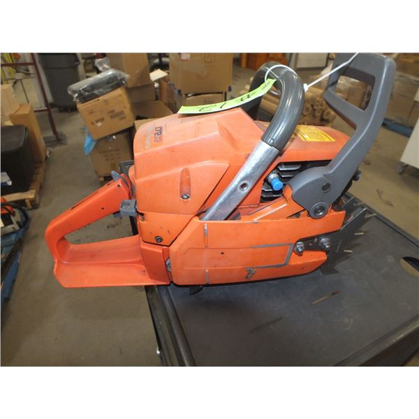 Husqvarna 272 XP Gas Powered Chainsaw