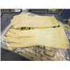 Image 1 : 12 Pairs Of Rubber Gloves
