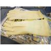 Image 1 : 12 Pairs Of Rubber Gloves