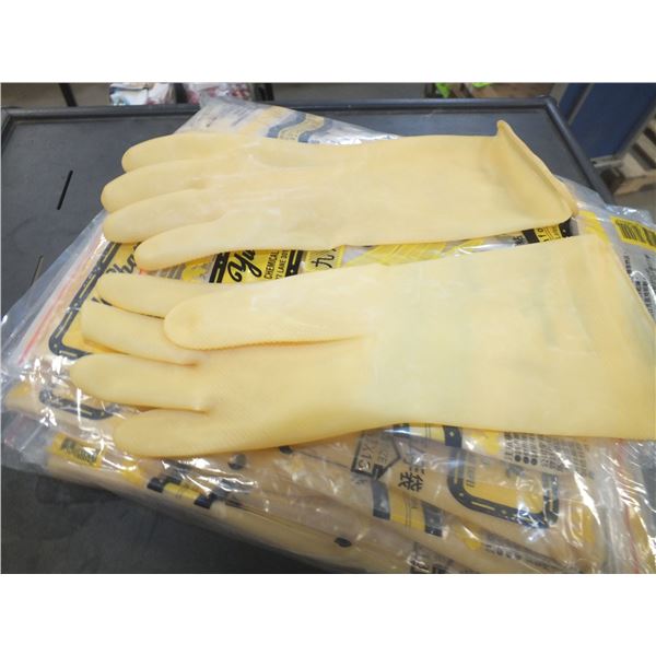 12 Pairs Of Rubber Gloves