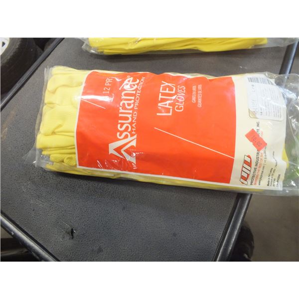 12 Pairs Of Latex Rubber Gloves