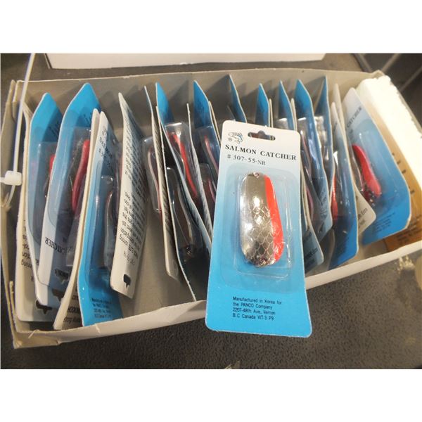 1 Case Of 24 Fishing Lures