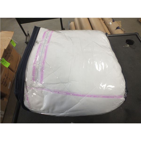 Queen Sized Mattress Feather Bed Protector