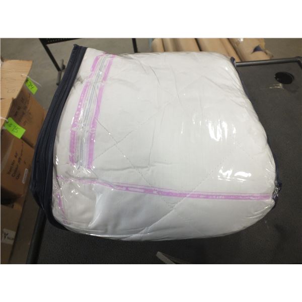 Queen Sized Mattress Feather Bed Protector