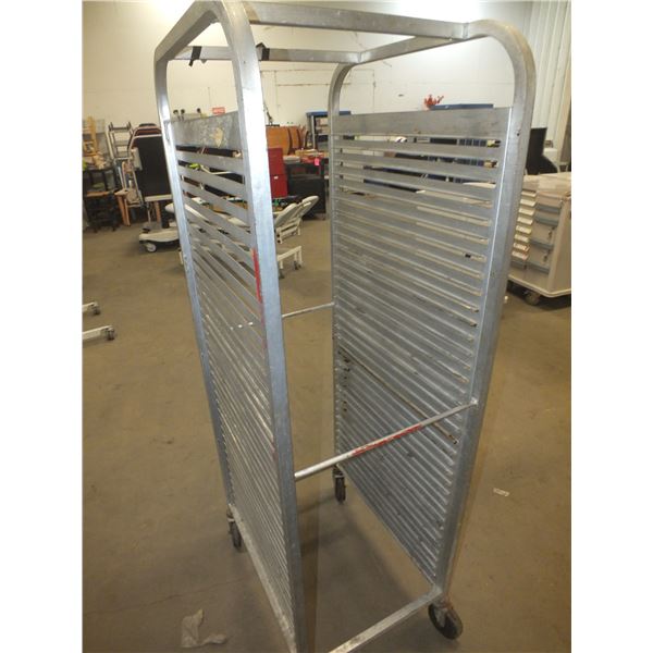 Baker tray Rack On Wheels
