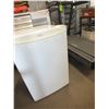 Image 1 : Danby Mini Fridge