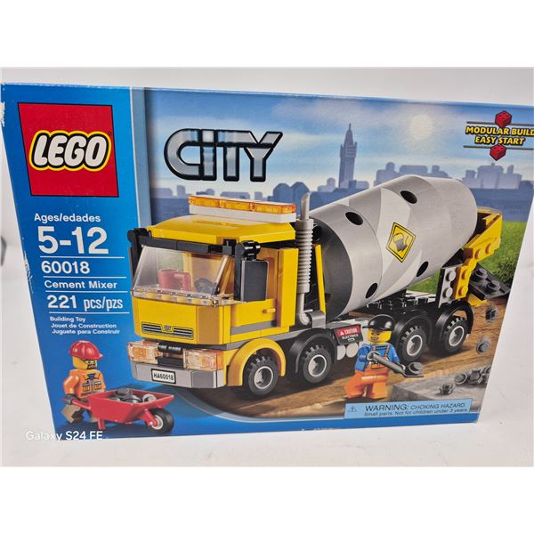 LEGO City 60018 – Cement Mixer (221 pcs)