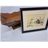Image 2 : Framed Montana Cabin Print & Wooden Fruit Holder Set