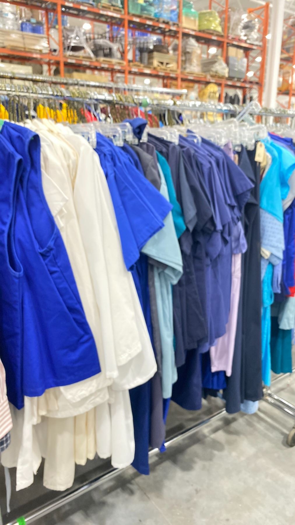 RACK OF ASSORTED WARDROBE CLOTHING *RACK INCLUDED & MUST BE TAKEN ...
