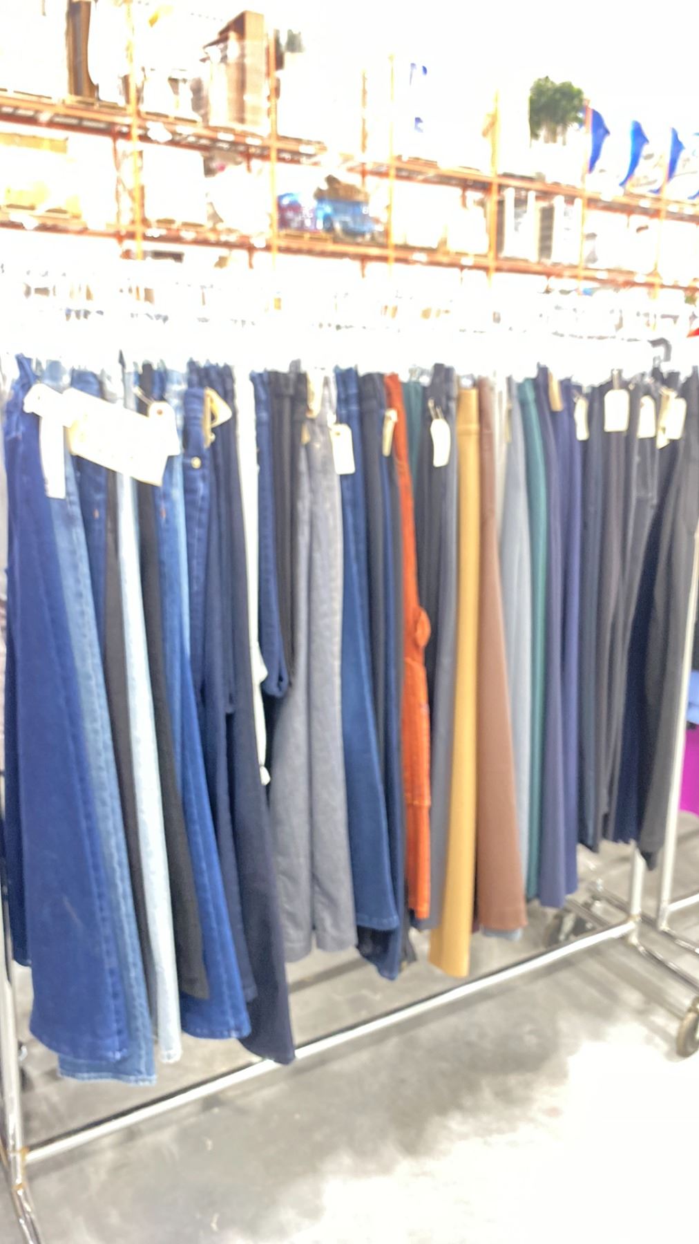 RACK OF ASSORTED WARDROBE CLOTHING *RACK INCLUDED & MUST BE TAKEN ...