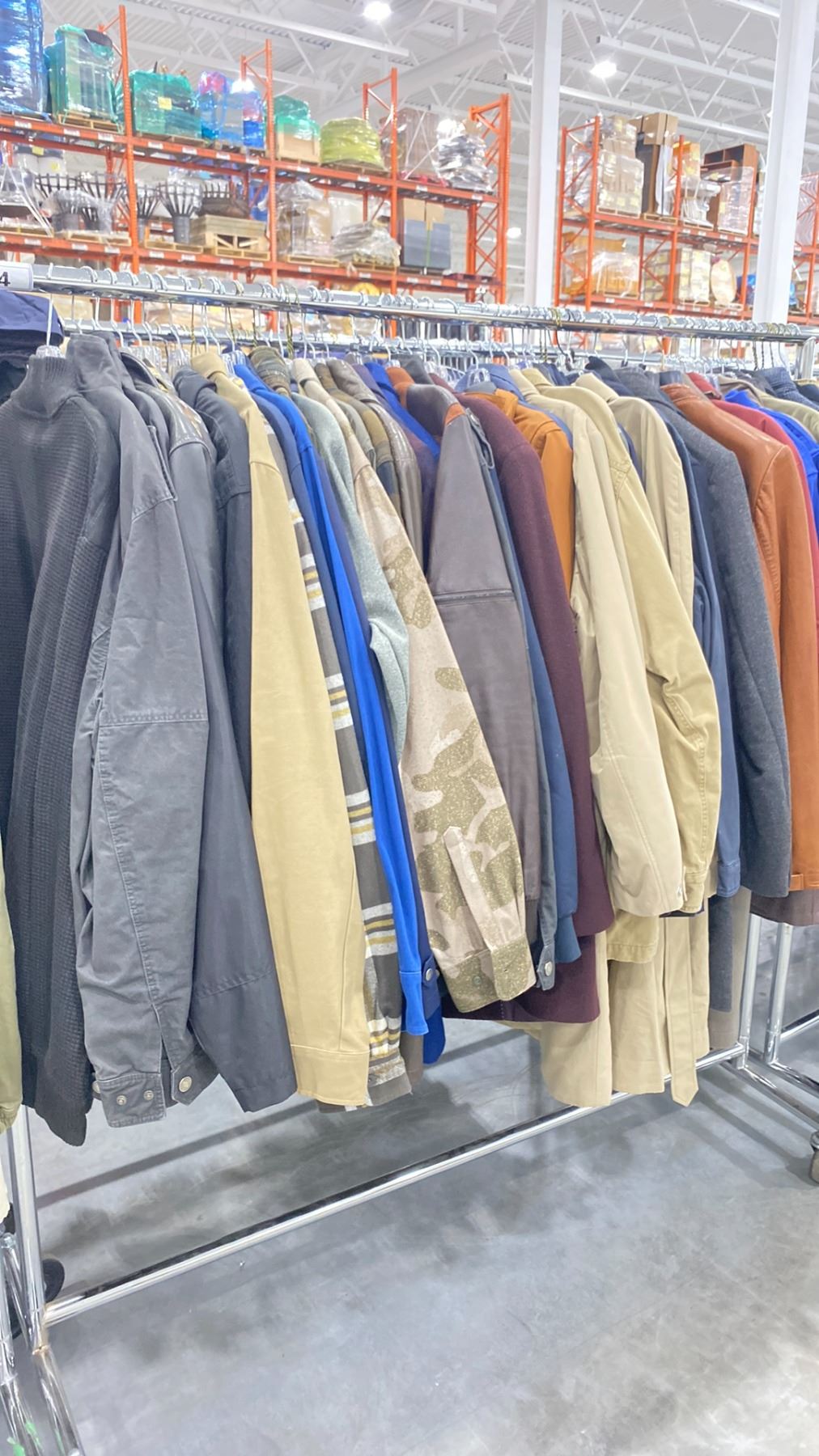 RACK OF ASSORTED WARDROBE CLOTHING *RACK INCLUDED & MUST BE TAKEN ...