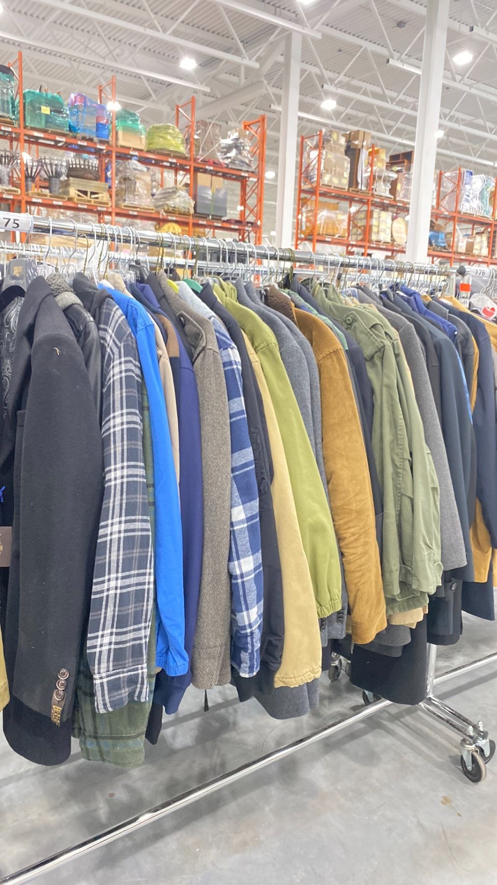 RACK OF ASSORTED WARDROBE CLOTHING *RACK INCLUDED & MUST BE TAKEN ...