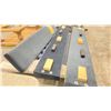 Image 2 : QUEEN SIZE BED FRAME ON A PALLET