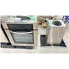 Image 2 : PALLET OF ASSORTED ITEMS INCLUDING; DISHWASHER, RANGE HOOD, SINGLE WALL OVEN, MICROWAVE & MORE